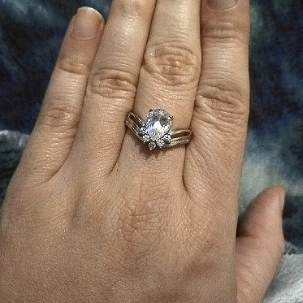 [FUNDRAISER] Cubic Zirconium Ring, Size 8 / 18.1mm